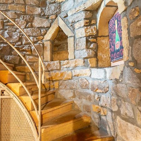 Bed and Breakfast Aux Prisons De Montagny Montagny  Экстерьер фото