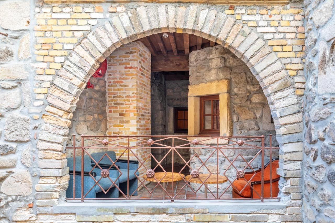 Bed and Breakfast Aux Prisons De Montagny Montagny  Экстерьер фото