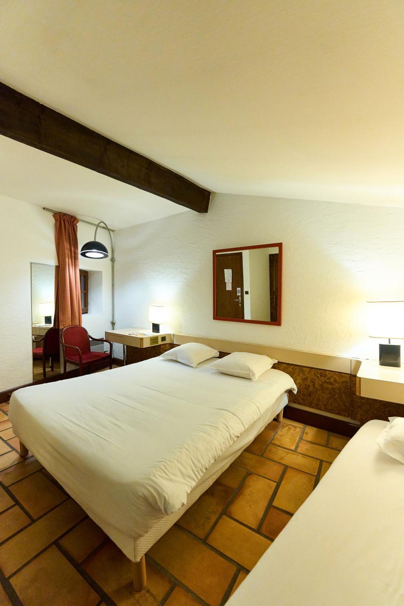 Bed and Breakfast Aux Prisons De Montagny Montagny  Экстерьер фото