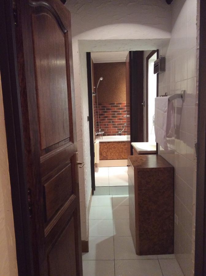 Bed and Breakfast Aux Prisons De Montagny Montagny  Экстерьер фото