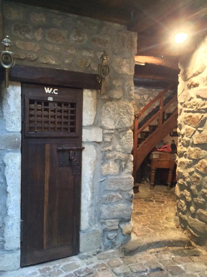Bed and Breakfast Aux Prisons De Montagny Montagny  Экстерьер фото